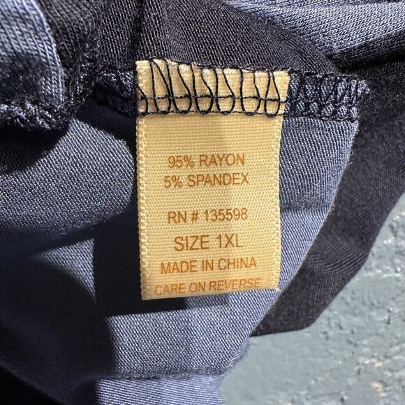 NWT Liberty Love Long Sleeve Tee Soft Comfy Size 1XL Layering Casual Lounge - Picture 9 of 9